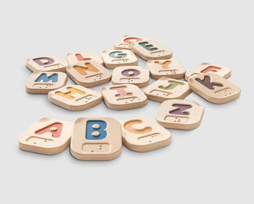 26 Piece Learn the Braille Alphabet Set A-Z - Safari Ltd®