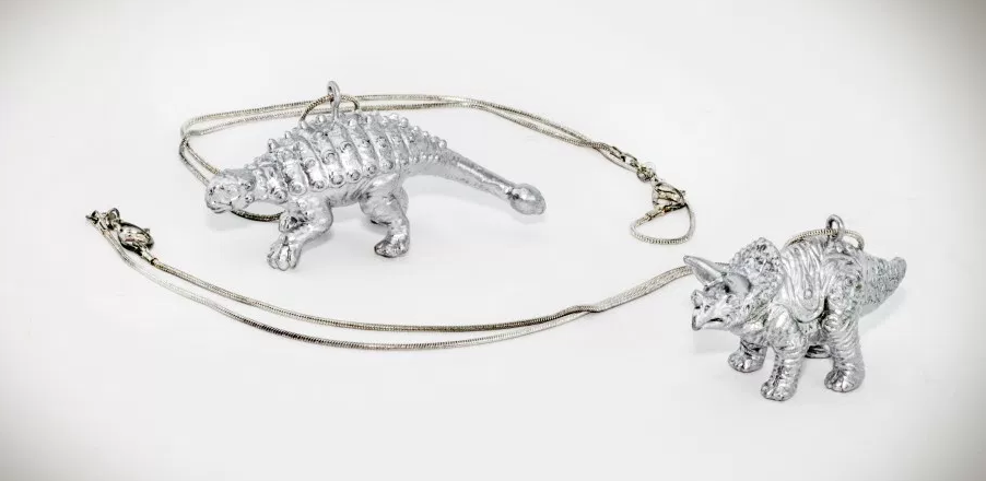 DIY Animal Jewelry - Safari Ltd®