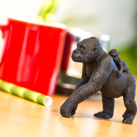 Lowland Gorilla with Baby Toy | Wildlife Animal Toys | Safari Ltd®