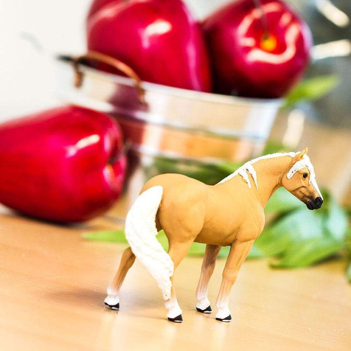 Palomino Mare Toy | Farm | Safari Ltd®