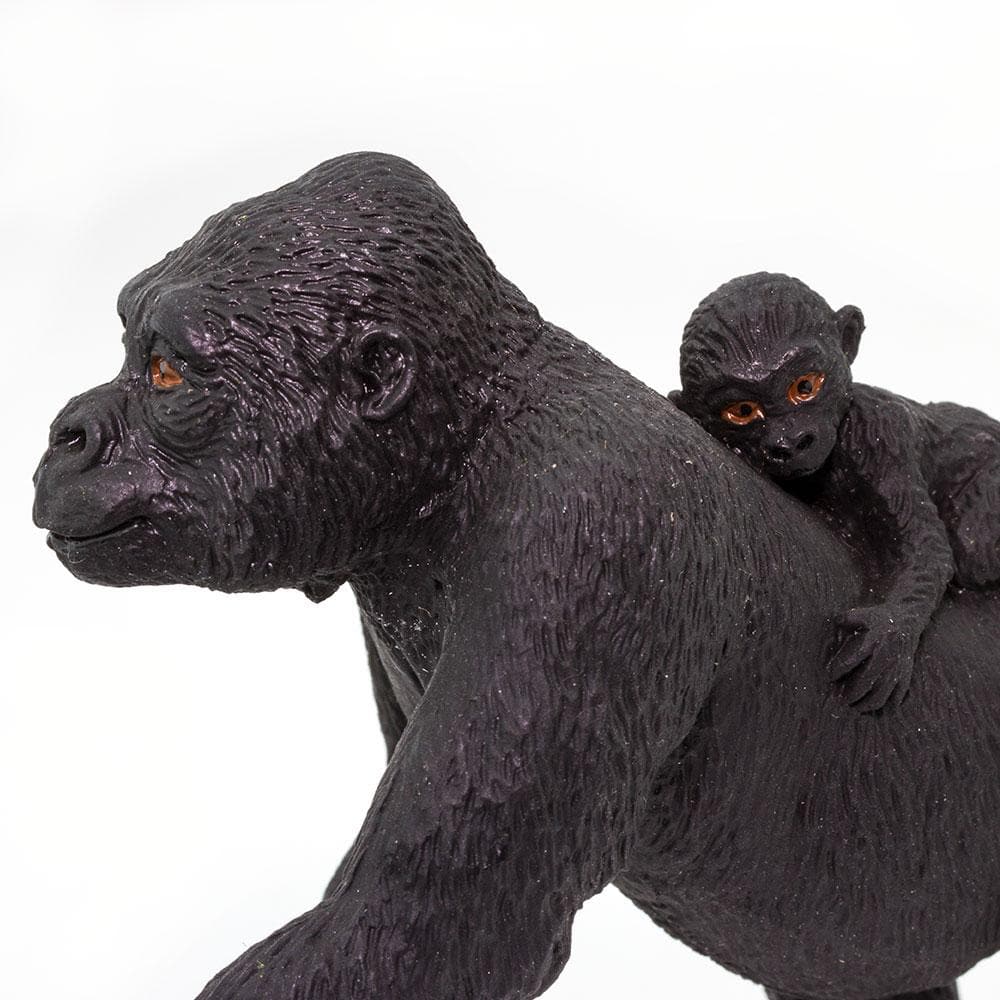 Lowland Gorilla with Baby Toy | Wildlife Animal Toys | Safari Ltd®