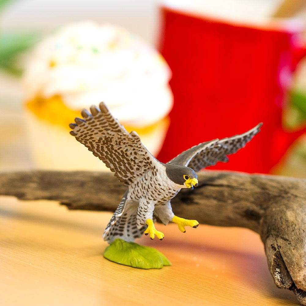 Falcon bird toy deals
