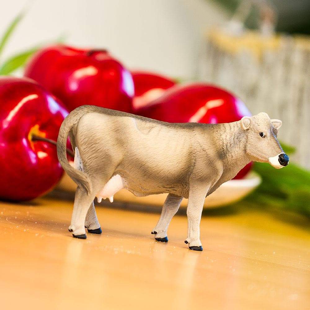 Brown Swiss Cow | Farm | Safari Ltd®