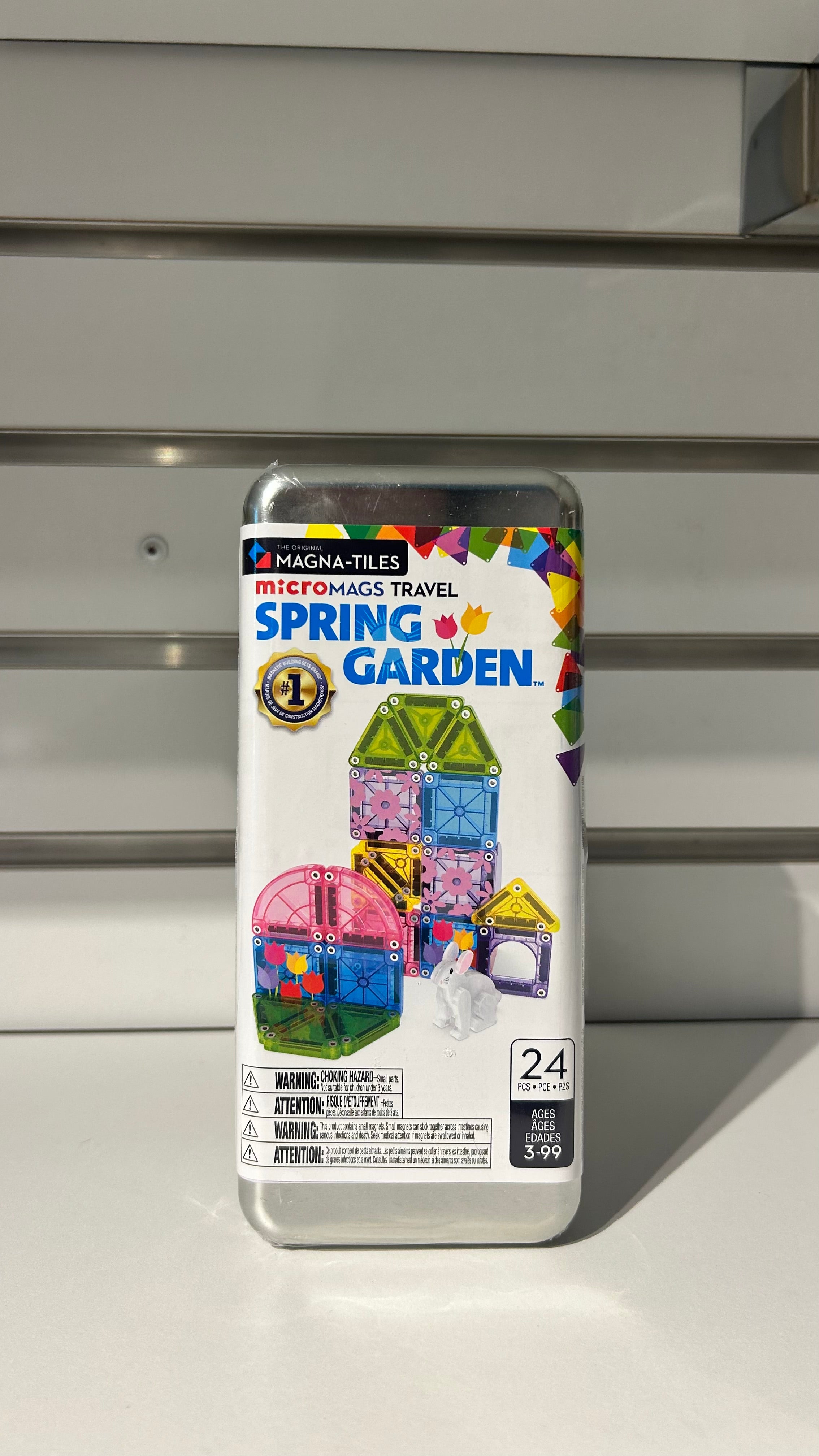 Magna-Tiles microMAGS Spring Garden 24-Piece Travel Set |  | Safari Ltd®
