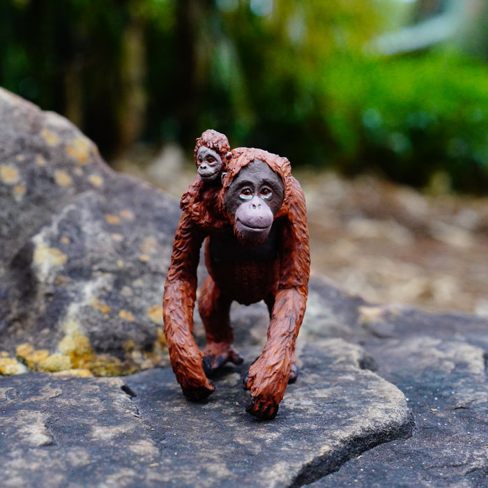 Orangutan with Baby Toy | Wildlife Animal Toys | Safari Ltd®