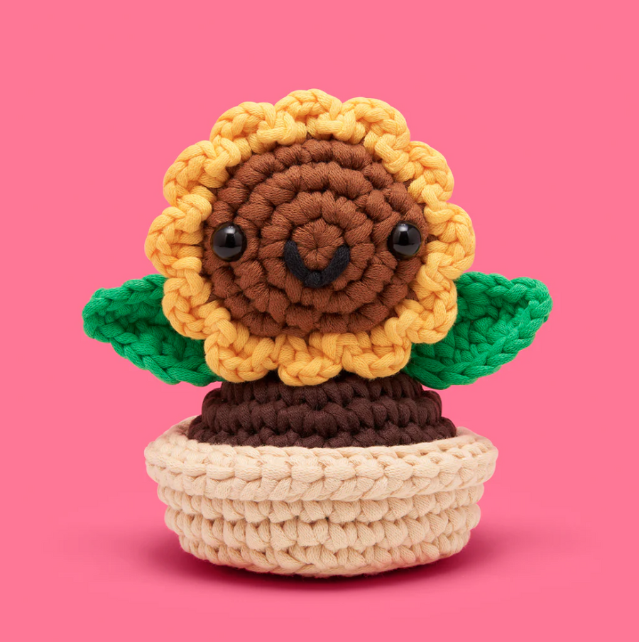 Ana the Sunflower - Woobles Beginner Crochet Amigurumi Kit