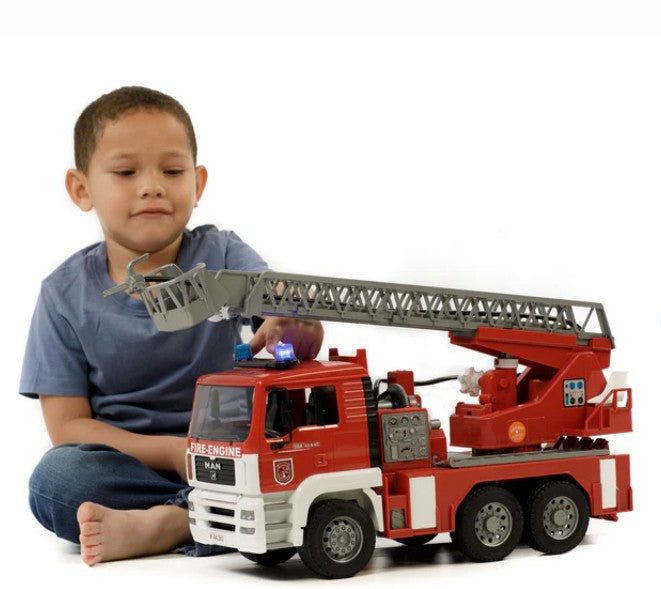 MAN Fire Engine with Water Pump with Light/Sound |  | Safari Ltd®