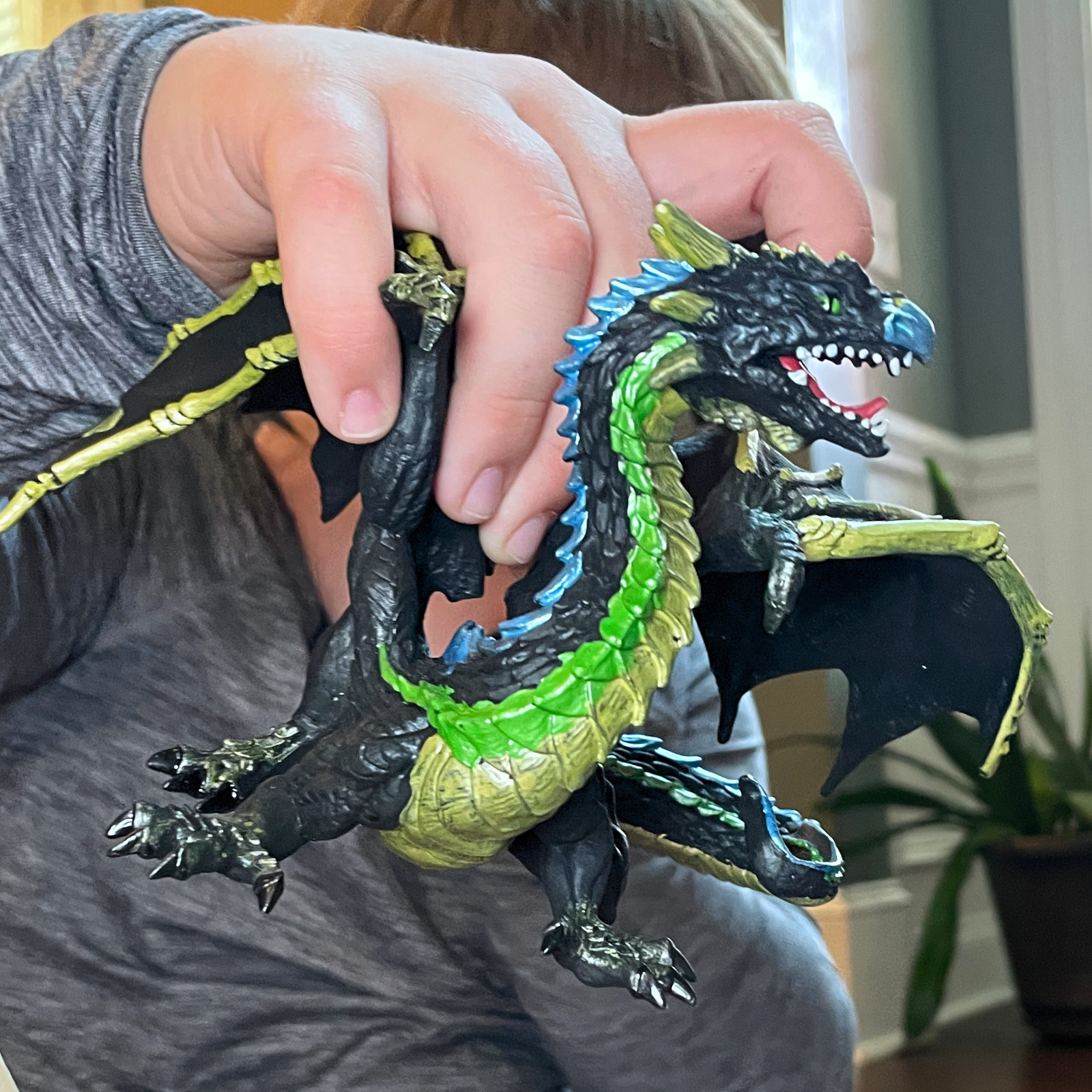 Fog Dragon Toy | Dragon Toys | Safari Ltd®