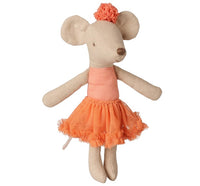 Introducing the Maileg Ballerina Mouse, Big Sister in Dusty Coral—a delightful plush doll from Maileg. This charming mouse wears a dusty coral tutu dress with a matching headpiece and features outstretched arms and a delicately embroidered nose, making her perfect for dance-inspired imaginative play or recreating enchanting ballet performances.