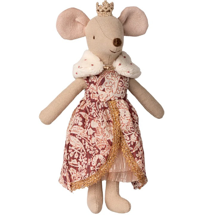 Maileg Queen Mouse, Mum by Maileg features a plush mouse in a gold crown, red and white dress with gold trim, and a red-spotted cape—perfect for royal castle play.