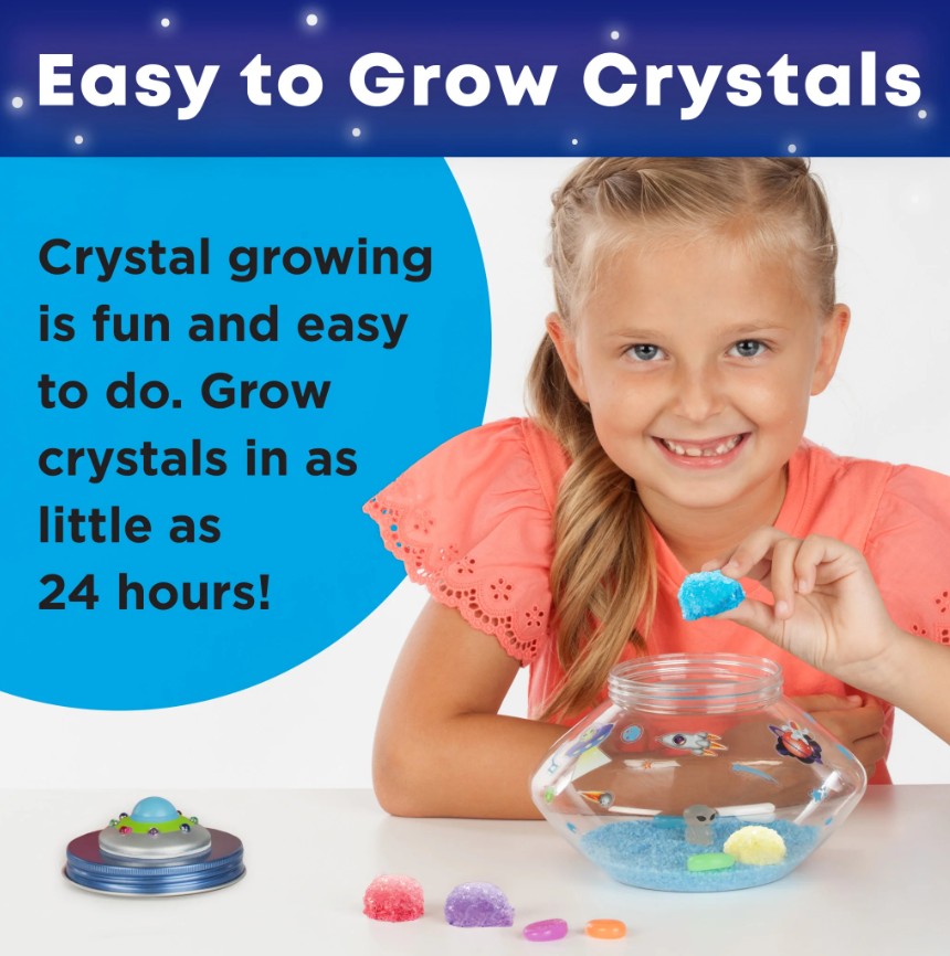 Crystal Space Terrarium | Arts & Entertainment | Safari Ltd®