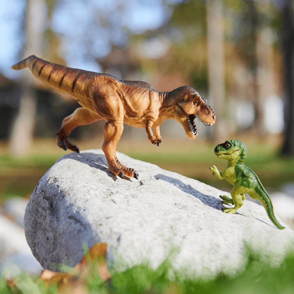 Tyrannosaurus Rex with Augmented Reality | Dinosaur Toys | Safari Ltd®