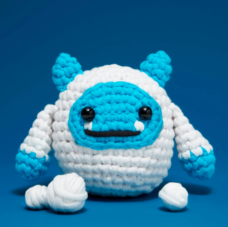Howard the Yeti - Woobles Beginner Crochet Amigurumi Kit