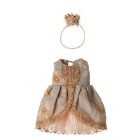 The Maileg Princess dress for Big Sister Mouse by Maileg features an elegant gray design with gold trim and delicate floral patterns, perfect for pretend play. It comes paired with a matching gold crown headband and is ideal for dressing up your Big Sister Mouse, shown on a white background.