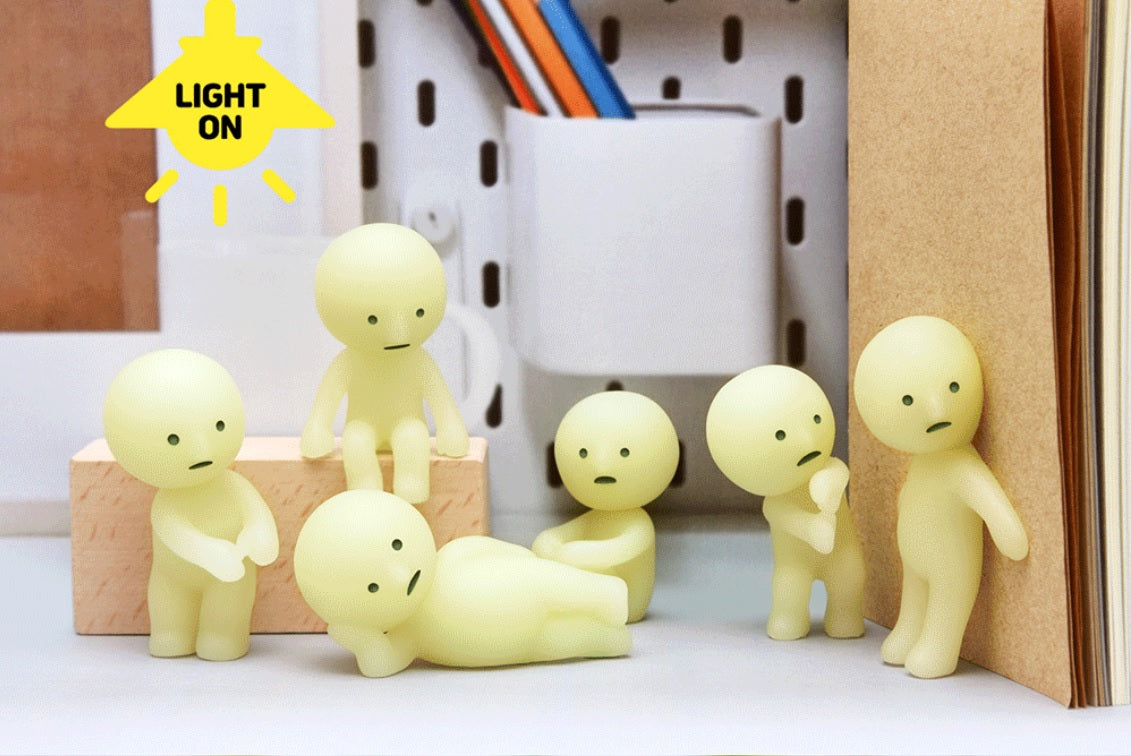 Smiski Figure Series 1 | Safari Ltd®