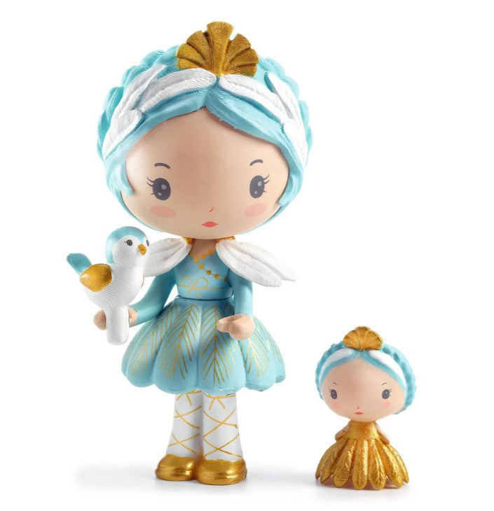 Grace & Stella from DJECO’s Tinyly figurine collectible set are two adorable dolls dressed in enchanting blue and gold outfits, with Grace holding a petite white bird. The larger figurine, Grace, is adorned with delicate white wings, golden shoes, and a sparkling gold crown, while Stella wears a blue head wrap and shimmer gold dress—making this DJECO Tinyly pair a delightful addition to any miniature toy collection.
