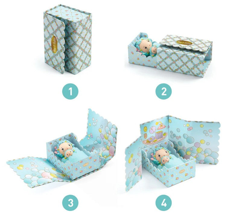 Four steps illustrate the DJECO Tinyly Blue Tinyroom by DJECO, as a small blue box opens to reveal an adorable bear toy inside, with vibrant balloon patterns and charming decorative details both inside and out—inviting you to discover a whimsical miniature room playset in the enchanting world of Tinyly figures.