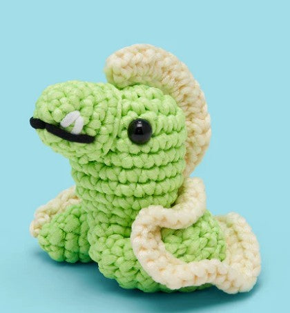 Murphy the Electric Eel Crochet Kit |  | Safari Ltd®