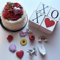 Love Super TOOB |  | Safari Ltd®