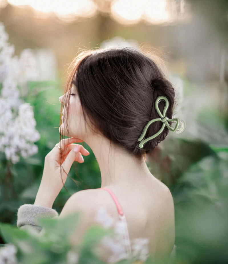 Crush Very Demure Bow Hair Clip
