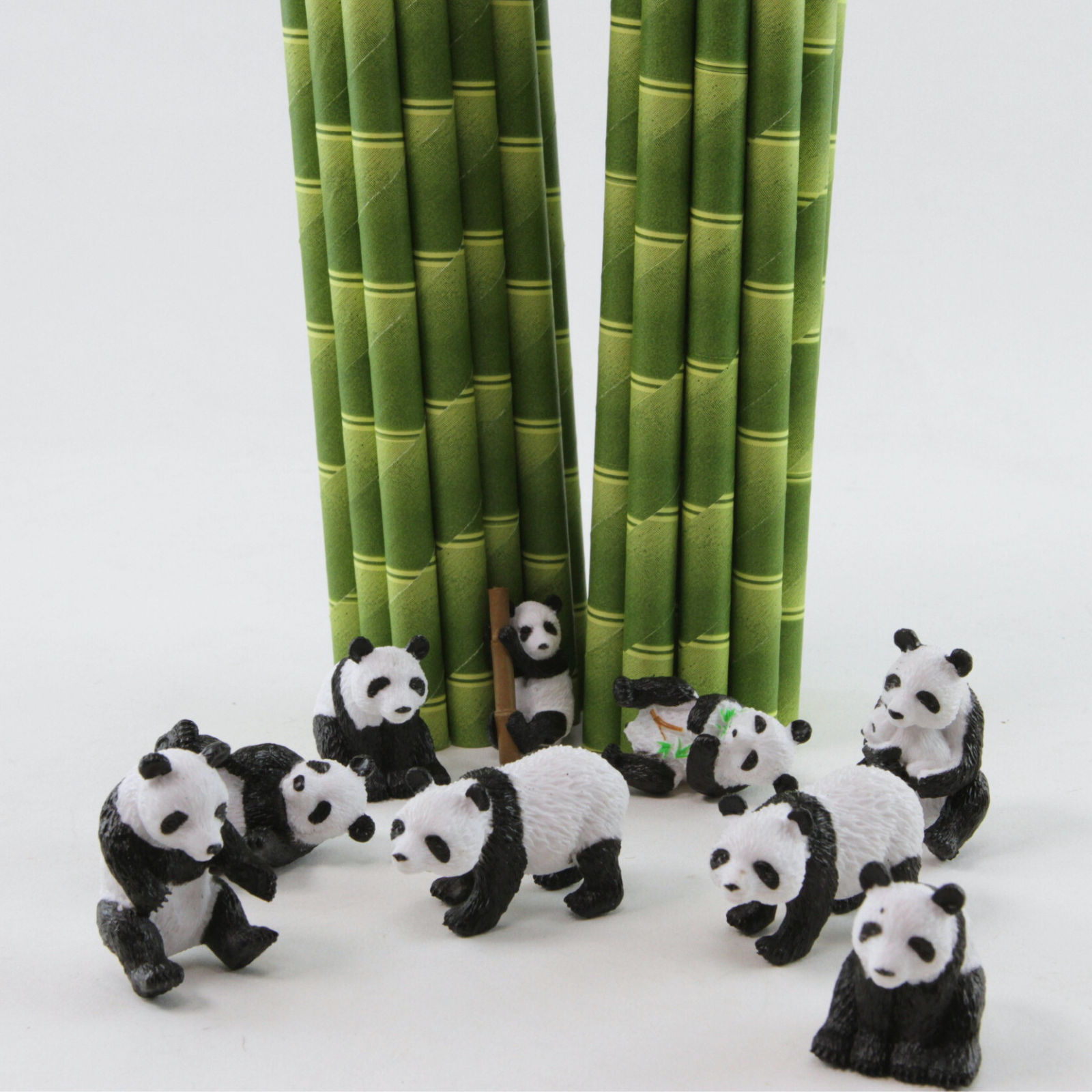 Pandas TOOB® | TOOBS® - Mini Toys | Safari Ltd®