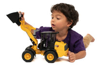 Cat Wheel Loader |  | Safari Ltd®