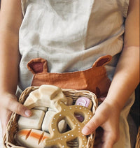 Tender Leaf Toys Bread Basket