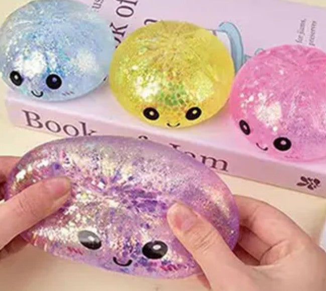 Maltose Squishy Dumpling - Large |  | Safari Ltd®