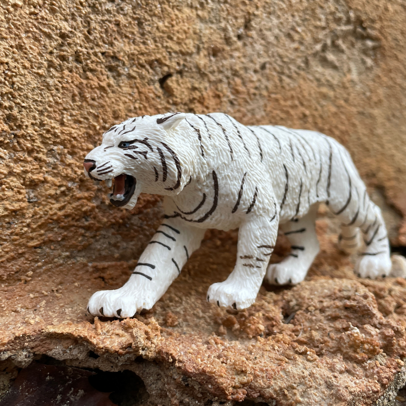 White Bengal Tiger Toy | Wildlife Animal Toys | Safari Ltd®