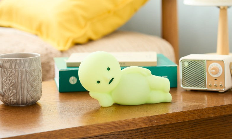 Smiski Touch Light - Lounging |  | Safari Ltd®