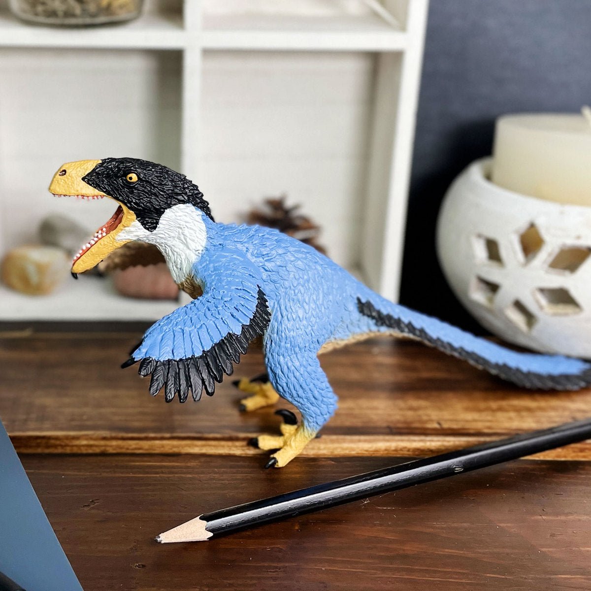 Utahraptor Toy Figure | Dinosaur Toys | Safari Ltd®