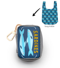 Living Royal Sardine 2-in-1 Bag Charm + Shopper Bag |  | Safari Ltd®