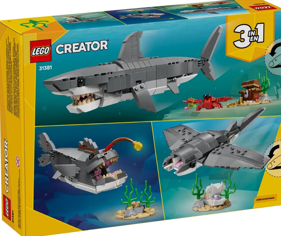 Lego Fierce Shark with a Treasure Chest 3-in-1 | Safari Ltd®