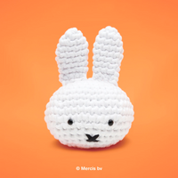 Miffy - Woobles Beginner Crochet Amigurumi Kit