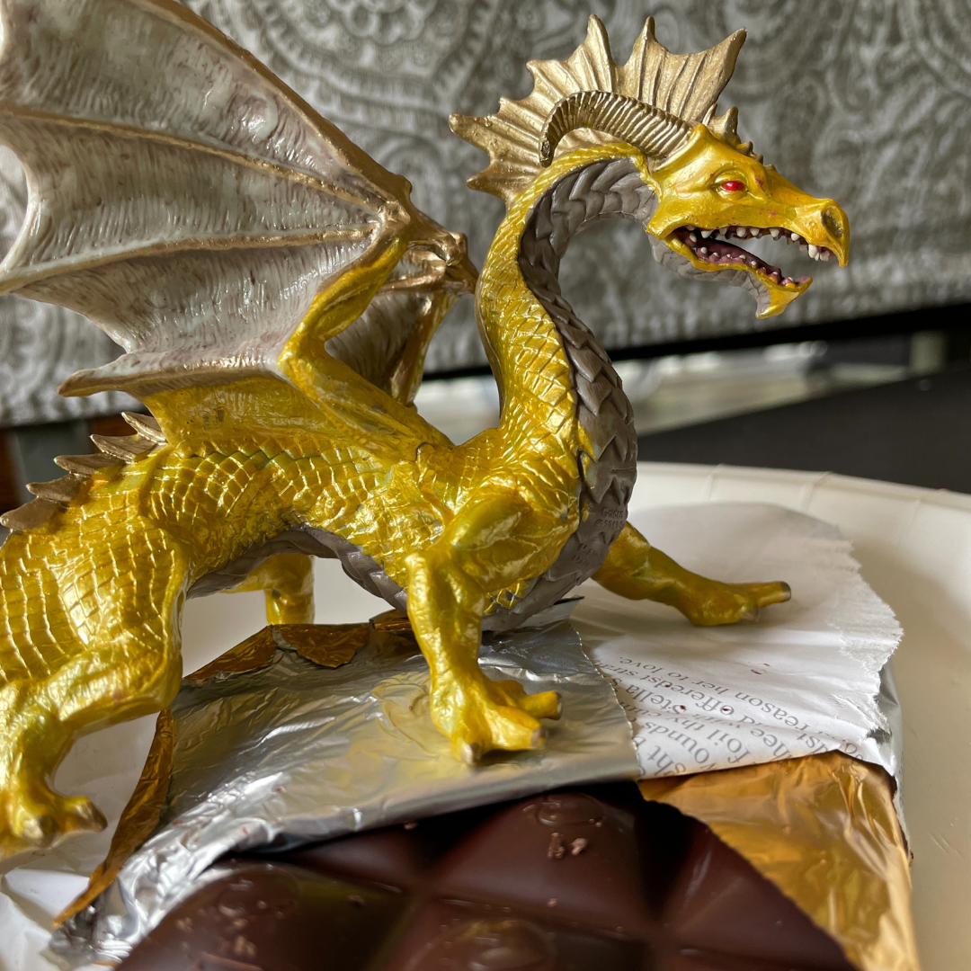 Golden Dragon Toy | Safari Ltd® Golden Dragon Toy | Safari Ltd®