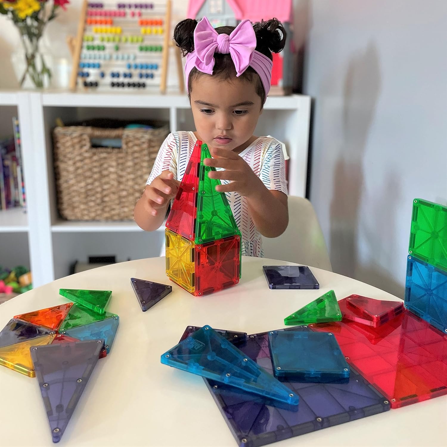 Magna-Tiles Classic 32 Pc Magnetic Building Set |  | Safari Ltd®