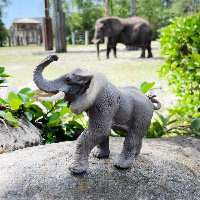African Elephant Toy - Safari Ltd®