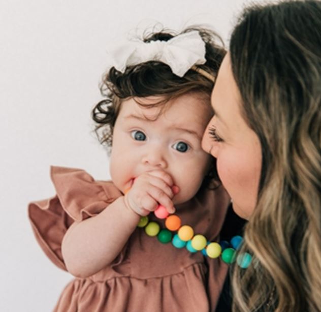 Christopher Necklace Teething Necklace for Mom Rainbow Safari Ltd®