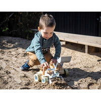 dantoy Bio Tractor W/Grab Gift Box - Safari Ltd®