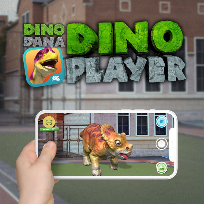 Dino Dana Baby Triceratops - Safari Ltd®