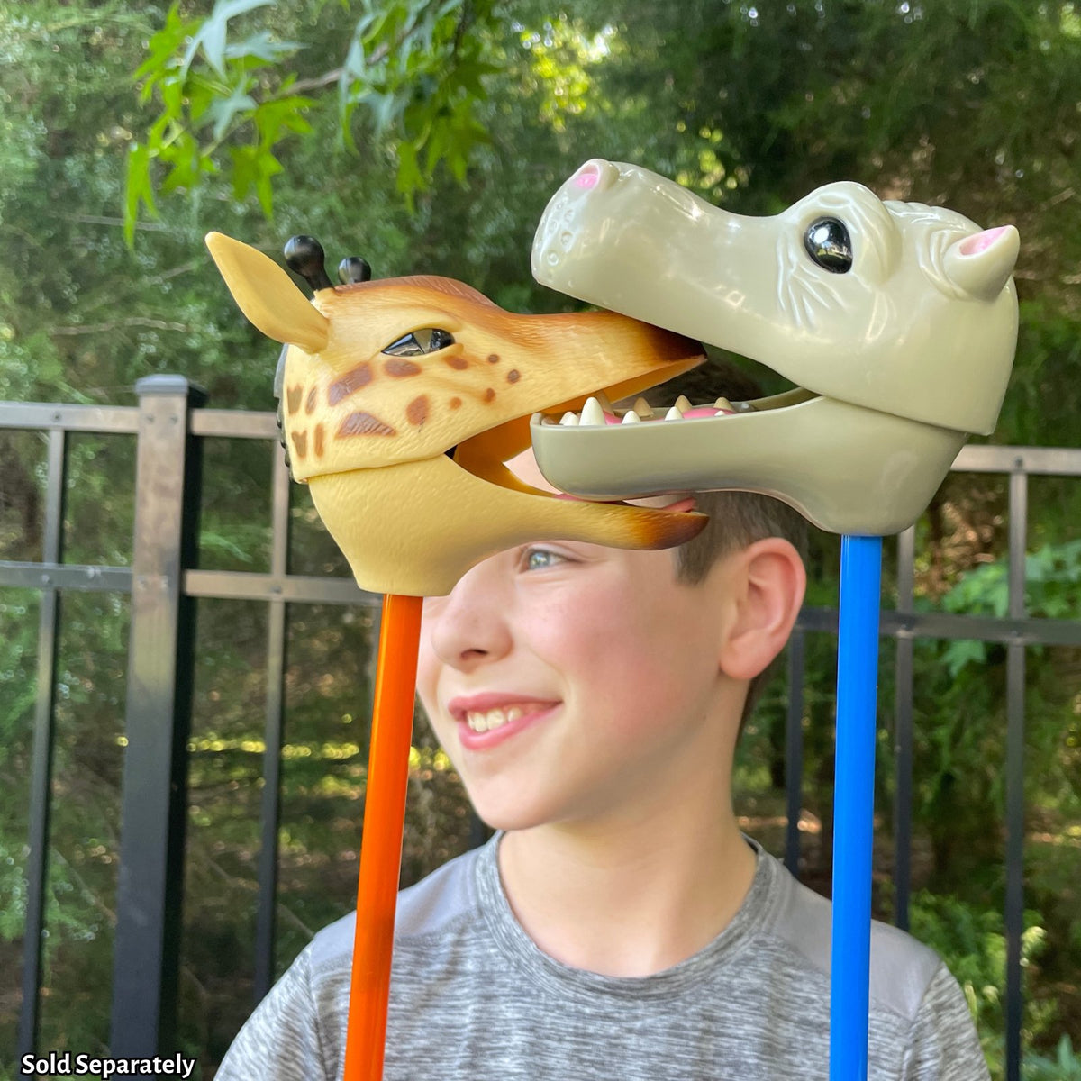 Giraffe Snapper | Safari Ltd®
