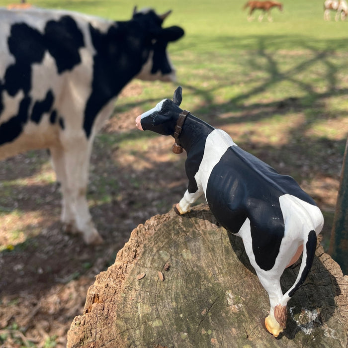 Holstein Cow Toy - Safari Ltd®