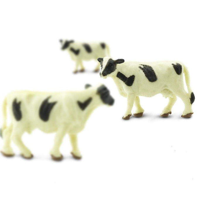 Holstein Cows - 192 pcs - Good Luck Minis | Montessori Toys | Safari Ltd.