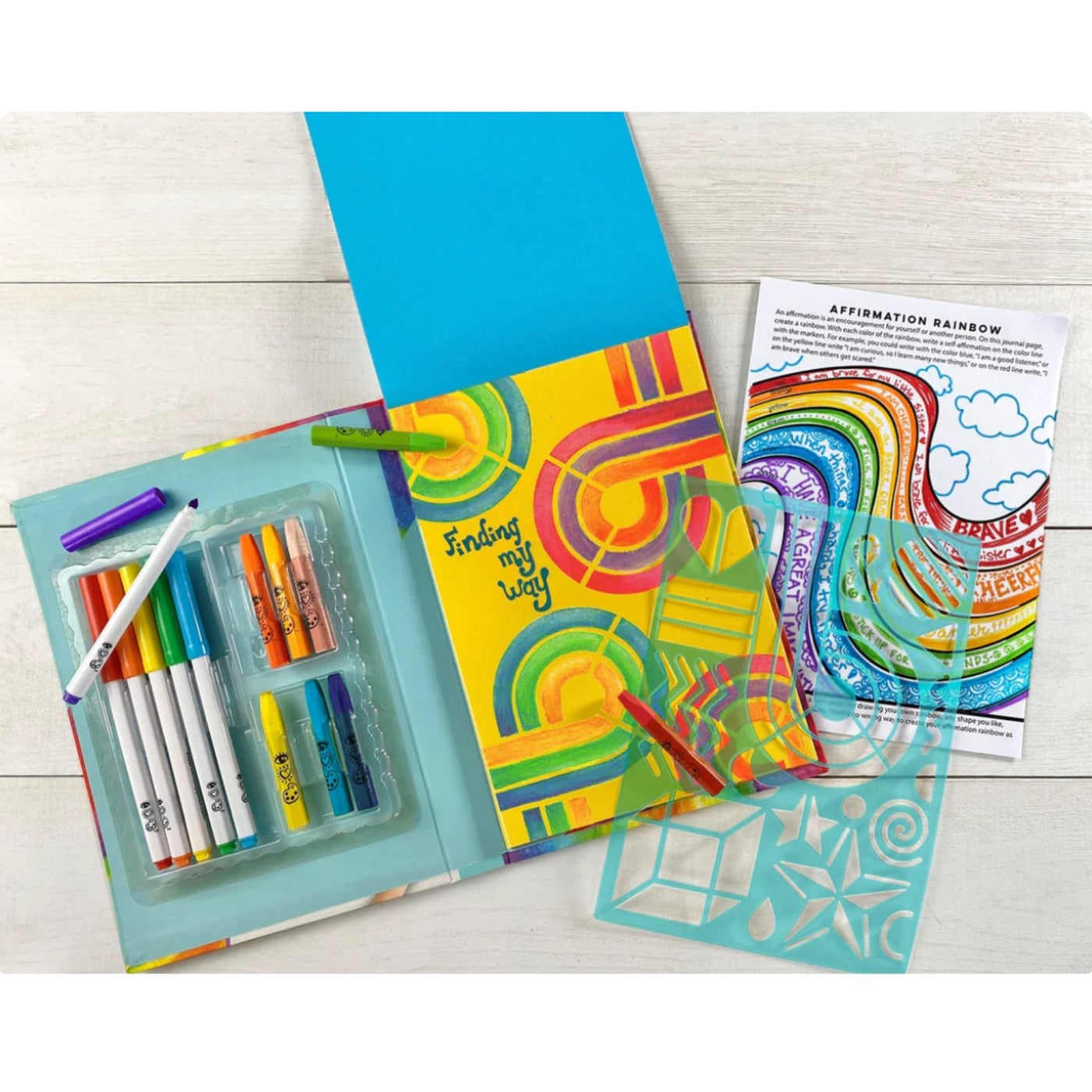 iHeartArt Art Journal - Color Harmony - Safari Ltd®