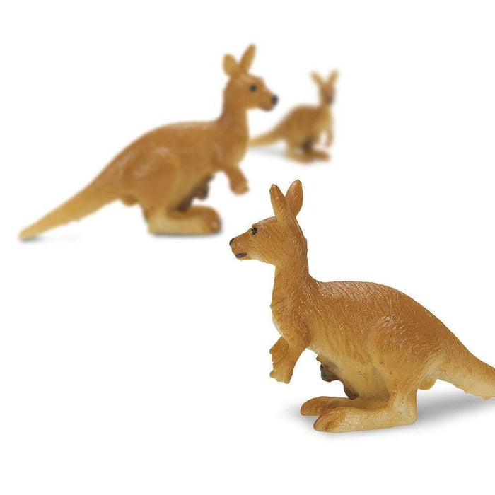 Kangaroos with Babies Good Luck Minis | Montessori Toys | Safari Ltd.