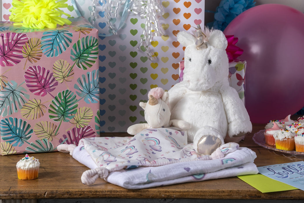 Little Knottie Unicorn Blanket - Safari Ltd®