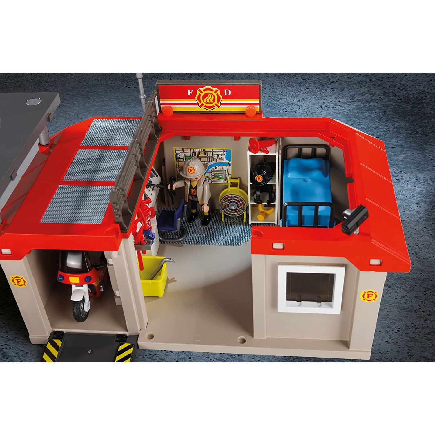 Playmobil Take Along Fire Station Safari Ltd