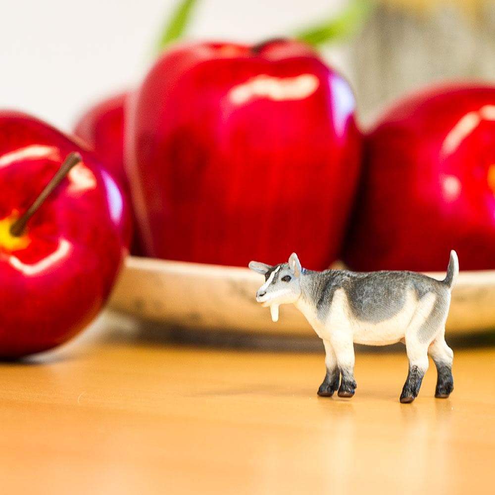 Pygmy Nanny Goat Toy | Safari Ltd®