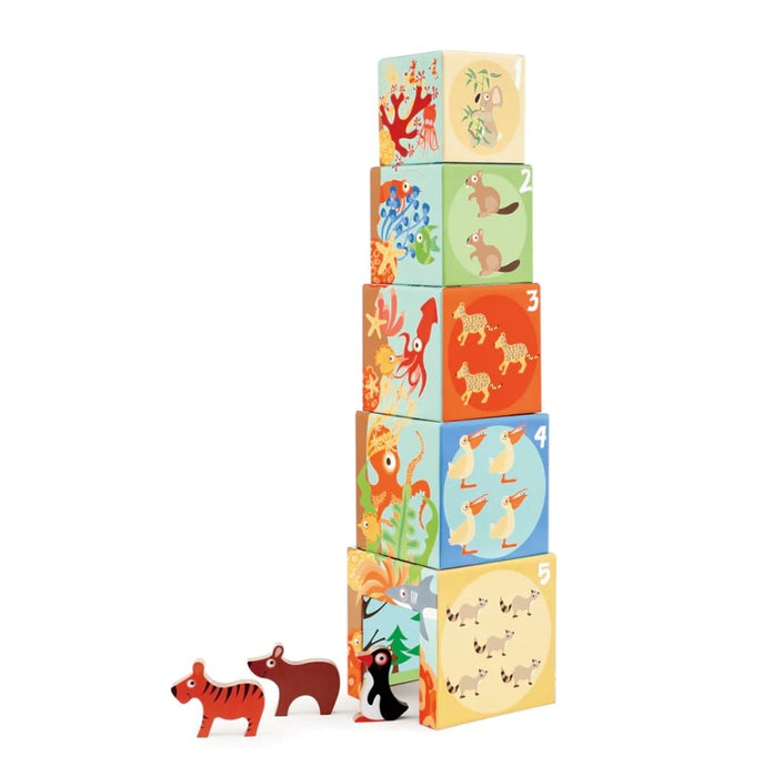 Stacking Tower Animals of the World w/Wood Animals - Safari Ltd®